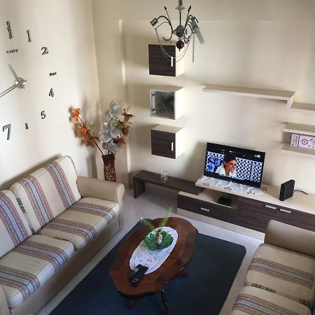 One Apartament Lägenhet Durrës Exteriör bild