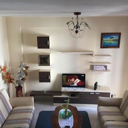 One Apartament Lägenhet Durrës Exteriör bild